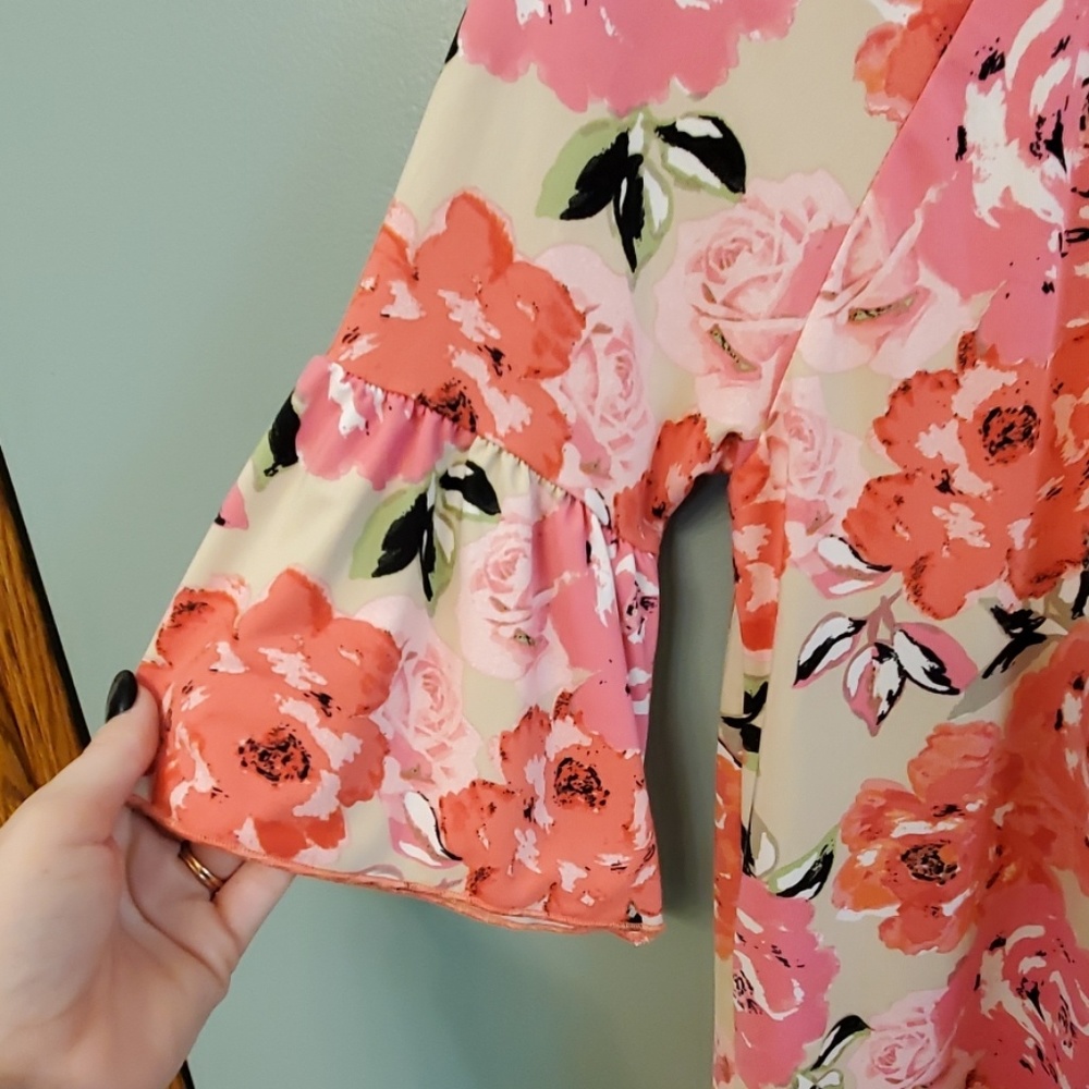 EMI & Joe Dress Top - Picture 3 of 4